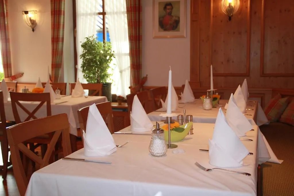 Hotel Haeussler Langenbruck
