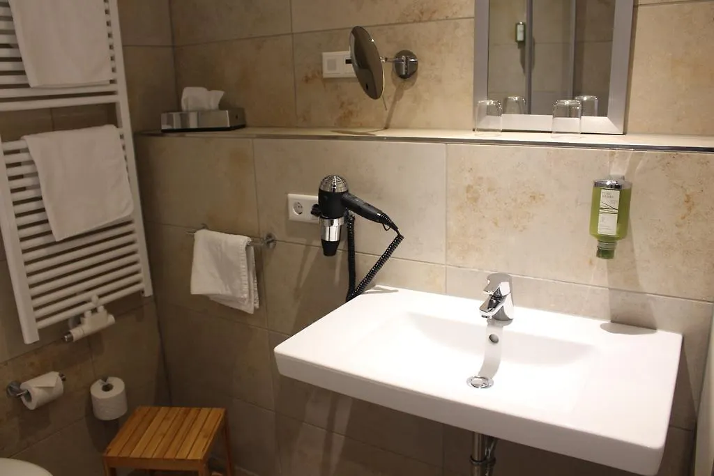 *** Guest house Hotel Haeussler Langenbruck Germany