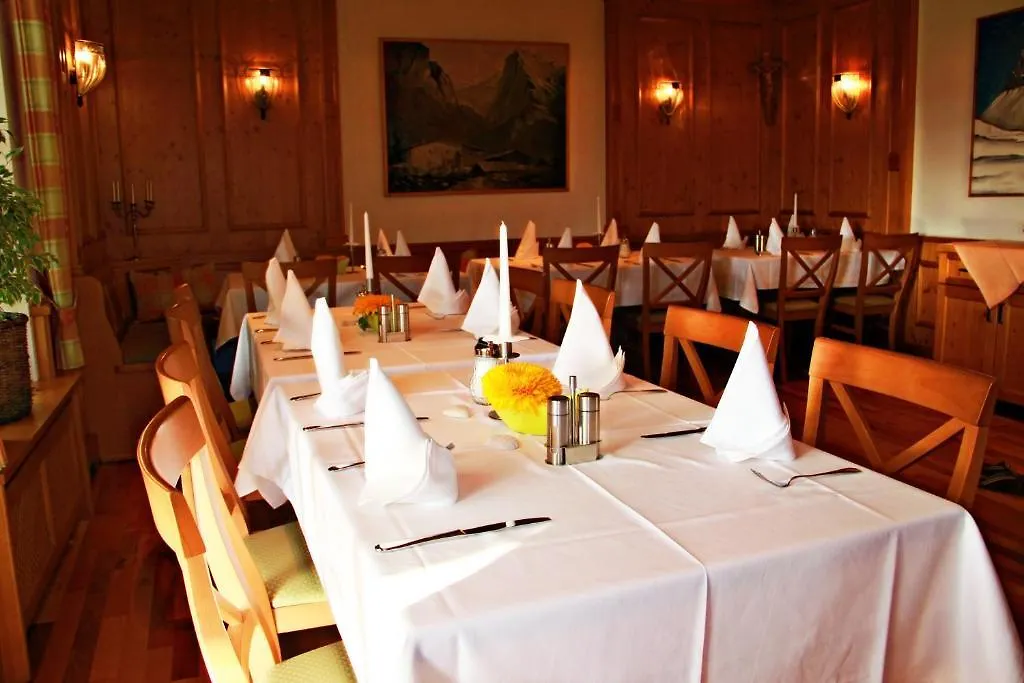 Hotel Haeussler Langenbruck